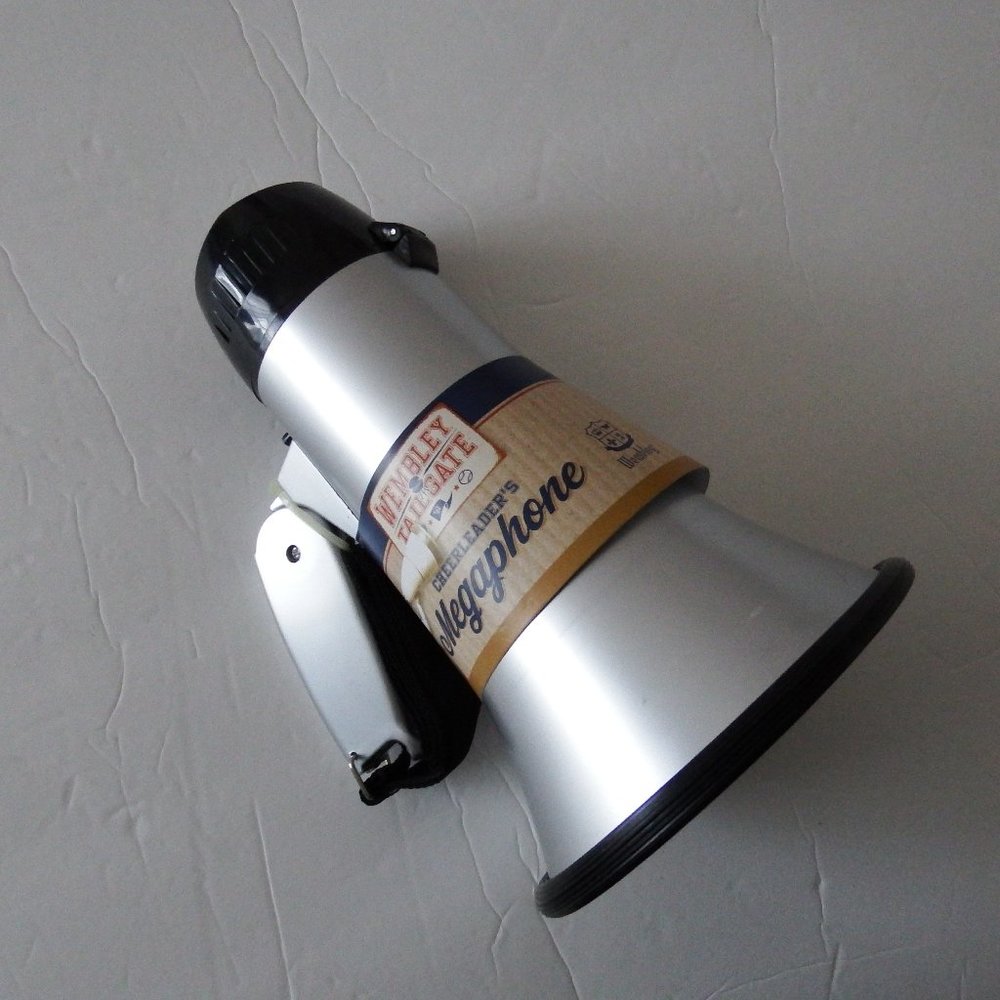 New Wembley Tailgate Handheld Megaphone